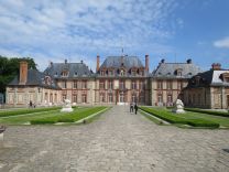 Au Château de Breteuil